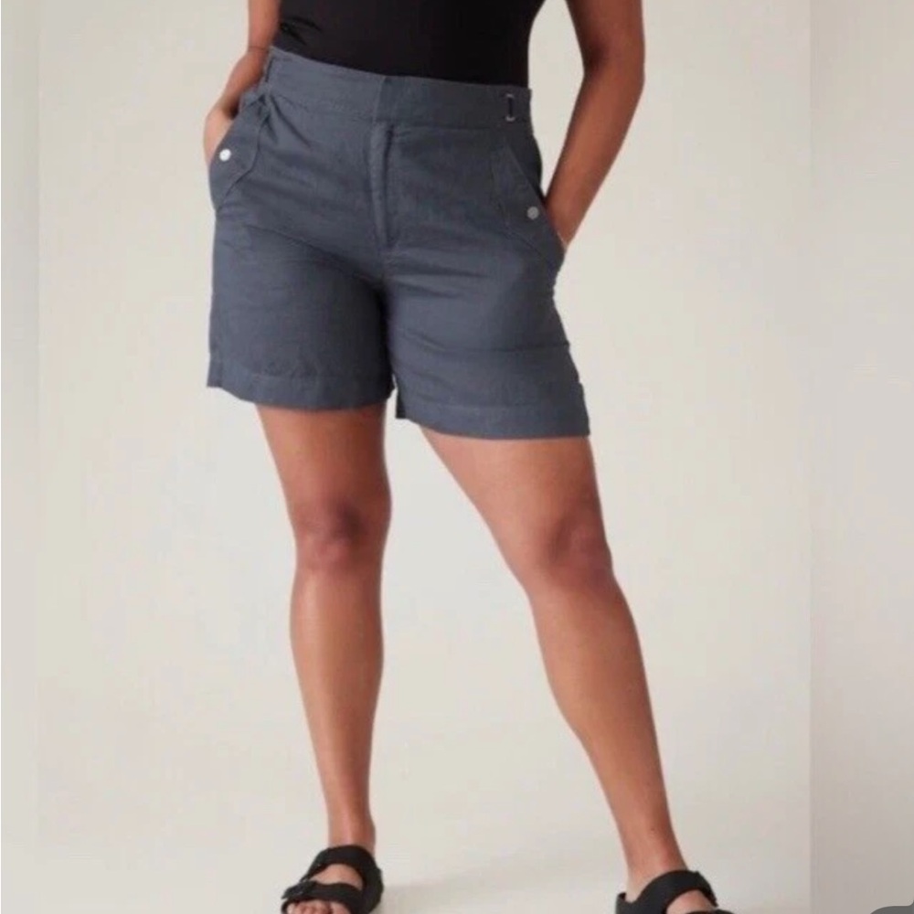 Athleta Voyager 100% Linen High Rise Pockets 7 Inch Lightweight NWT Shorts 8